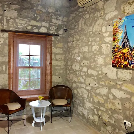 Отель Tashmahal Butik Alacati 3*