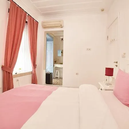 Hotel Tashmahal Butik Alacati 3*